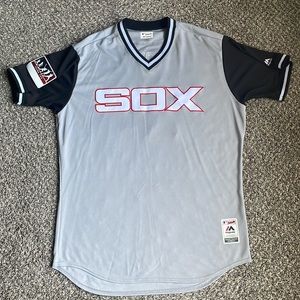 Chicago White Sox stitched jersey.